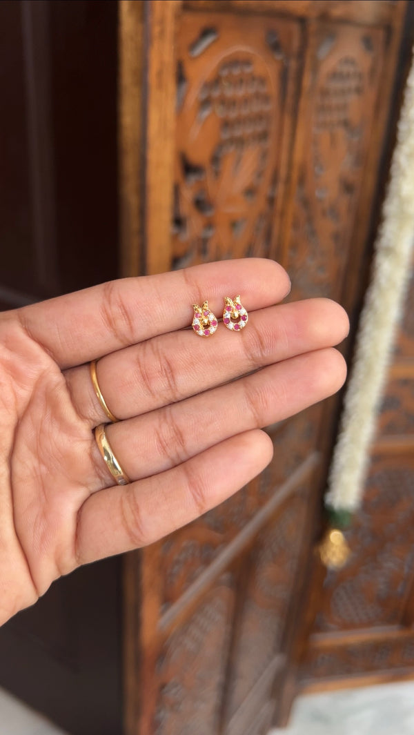 Baby -earstud