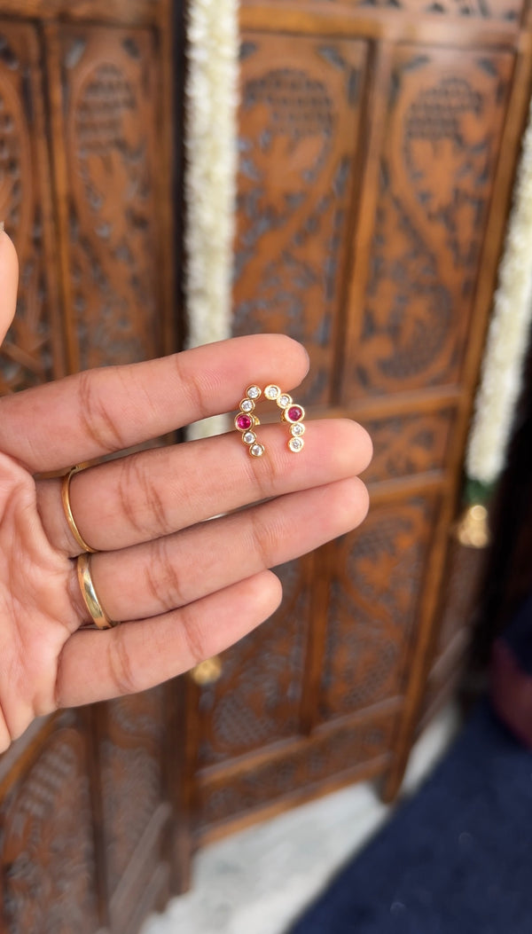 Baby earstud
