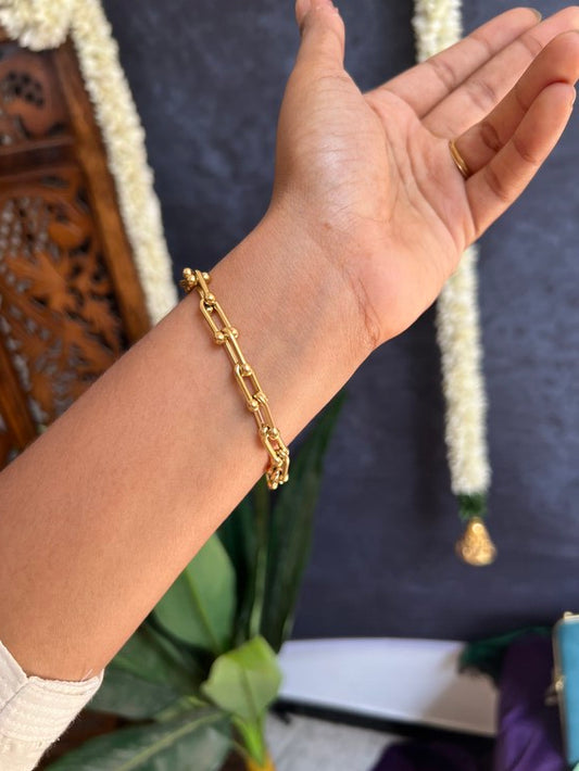 Bracelet - gold