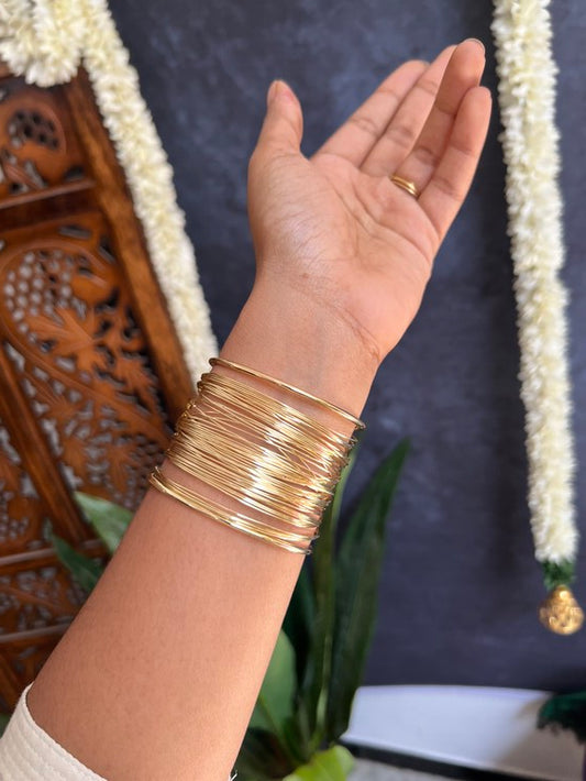 Openable Bracelet - gold