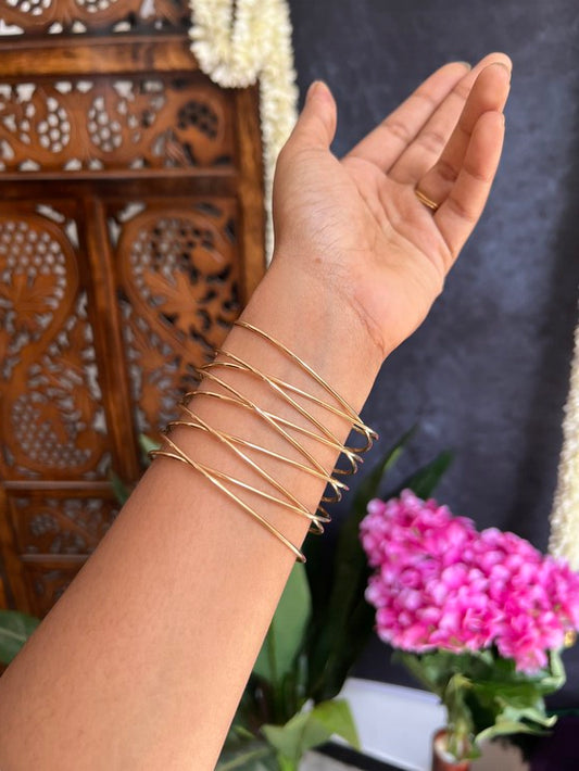 Openable Bracelet - Gold