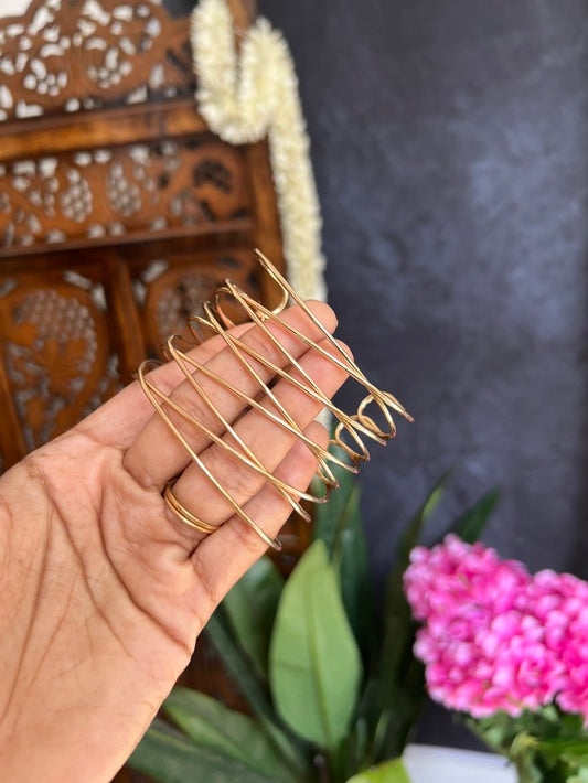 Openable Bracelet - Gold