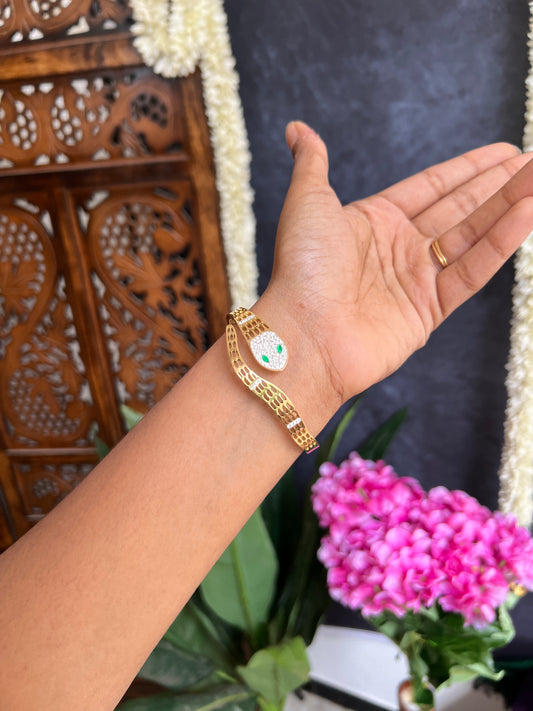Bracelet gold