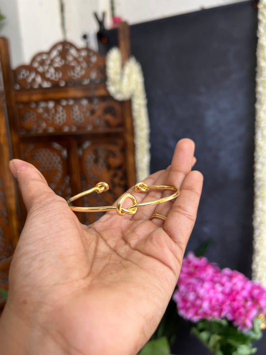 Bracelet gold