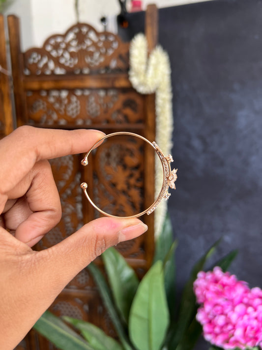 baby Bracelet -gold