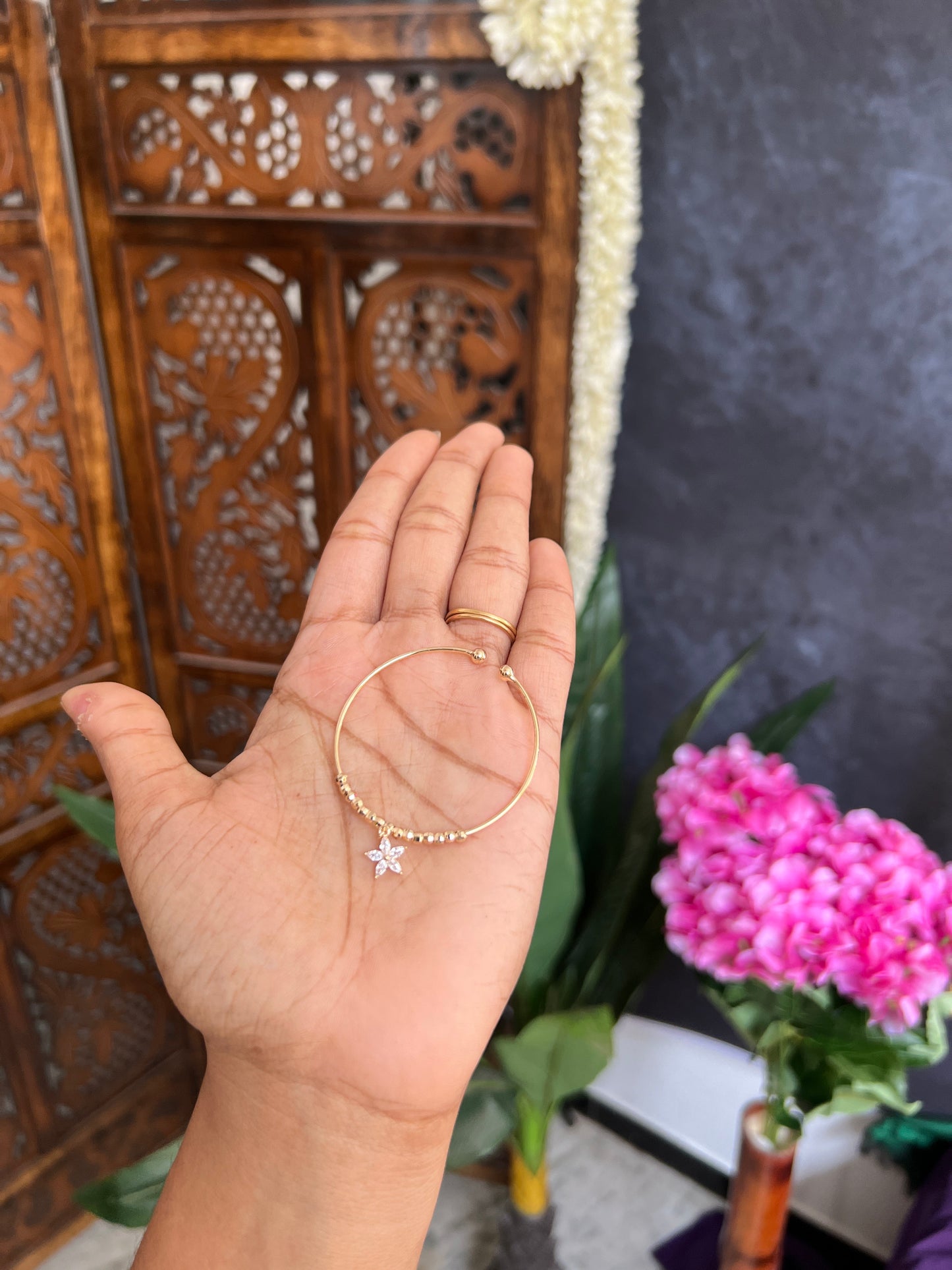 Baby Bracelet -gold