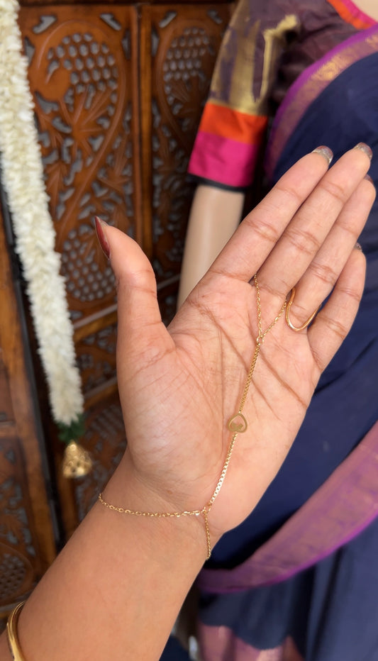 Anti-tarnish hand chain
