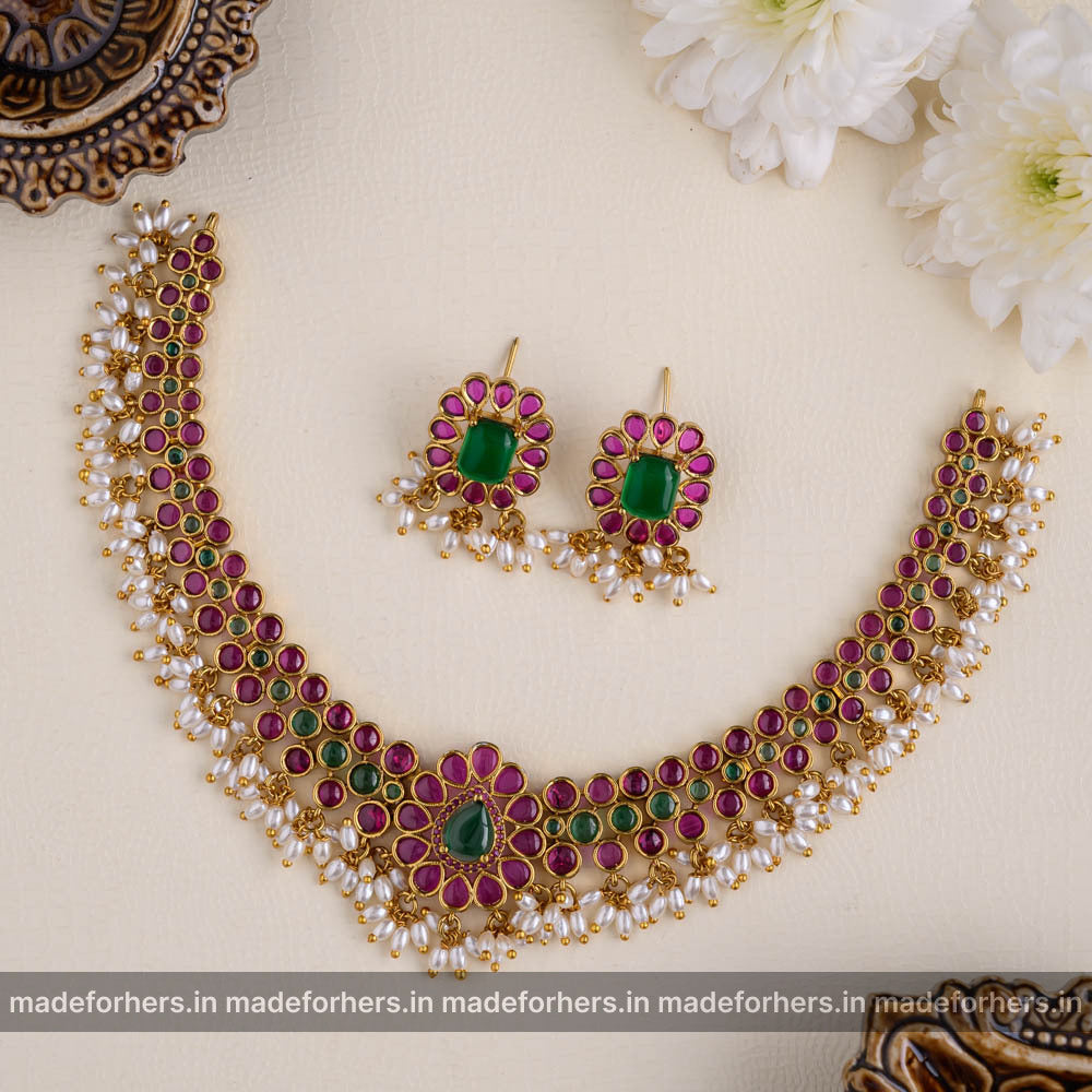 Neckpiece