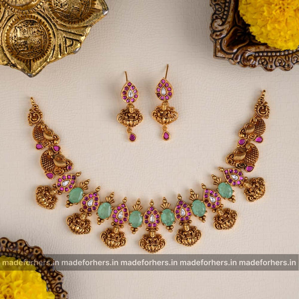 Neckpiece