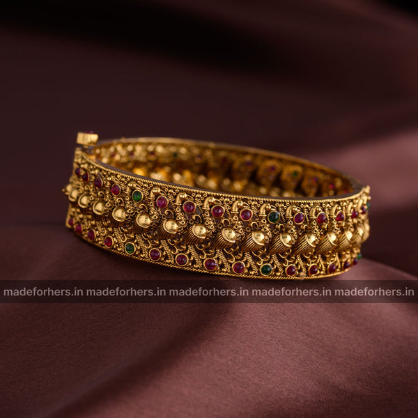 Bangles