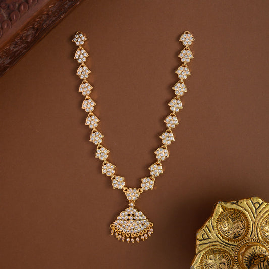 Vintage neckpiece - Attigai