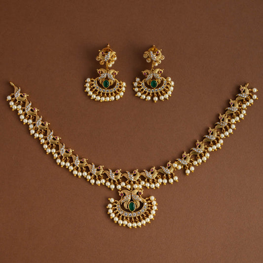 Mayura neckpiece