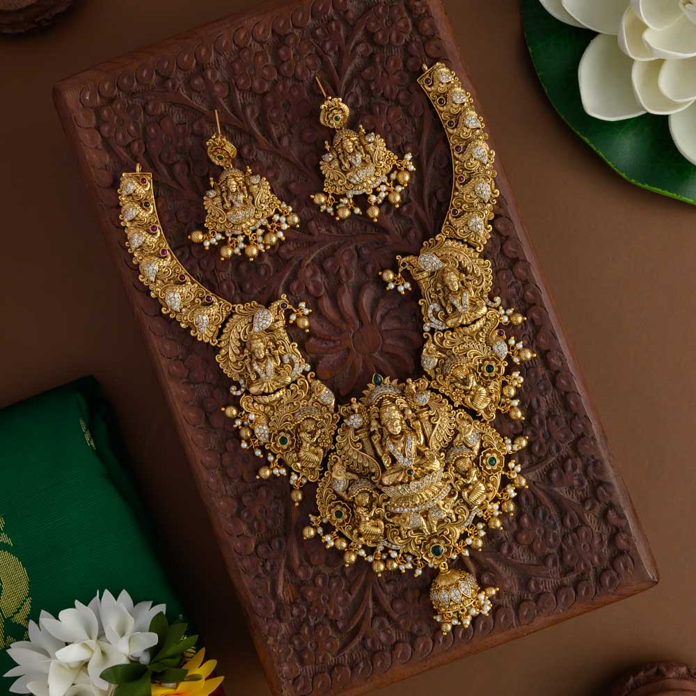 Lakshmi-Paavai Neckpiece