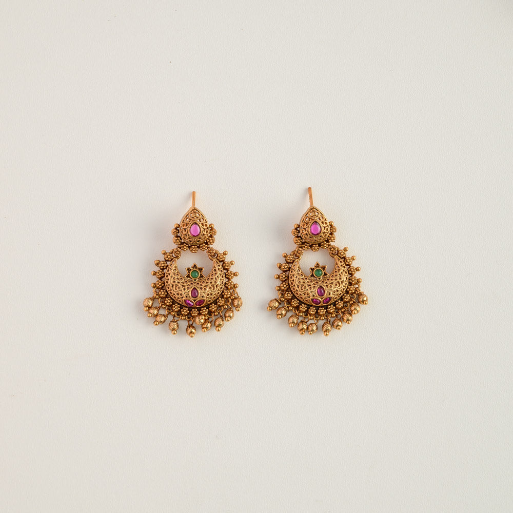 Chandra earring
