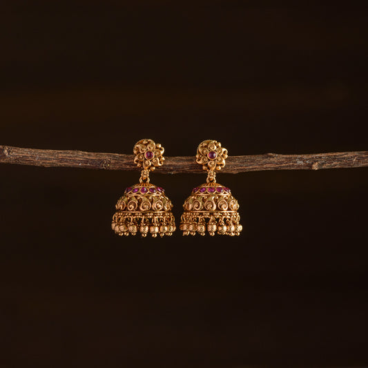 Floral jhumka
