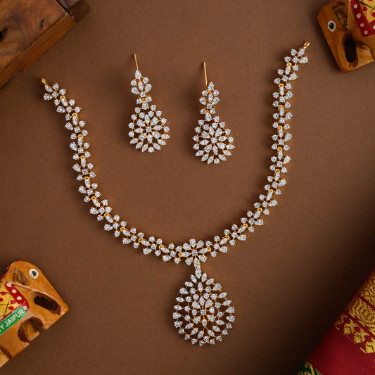 Sparkora Neckpiece