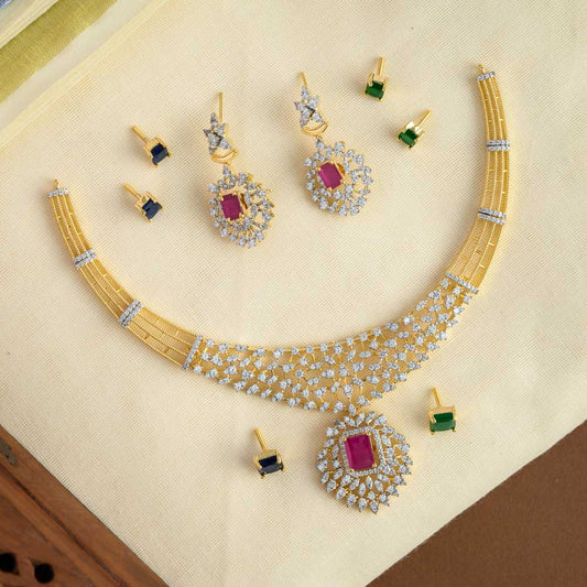 Queenora interchangeable neckpiece