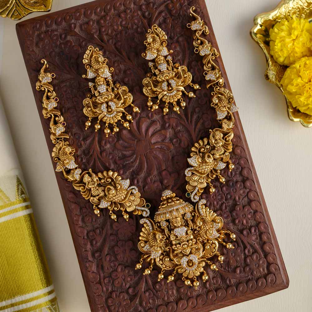 Nakshi neckpiece