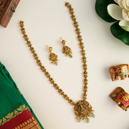 Karpagam peacock haaram