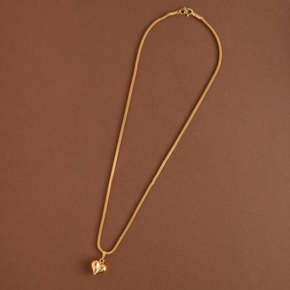 Gold inspired chain  - Heart dollar neckpiece