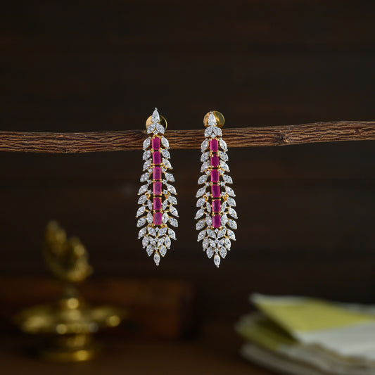 Diamond inspired statement earring