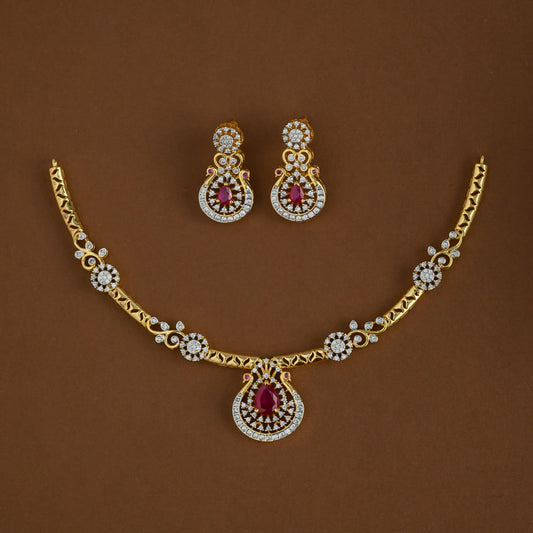 Duchess dream neckpiece