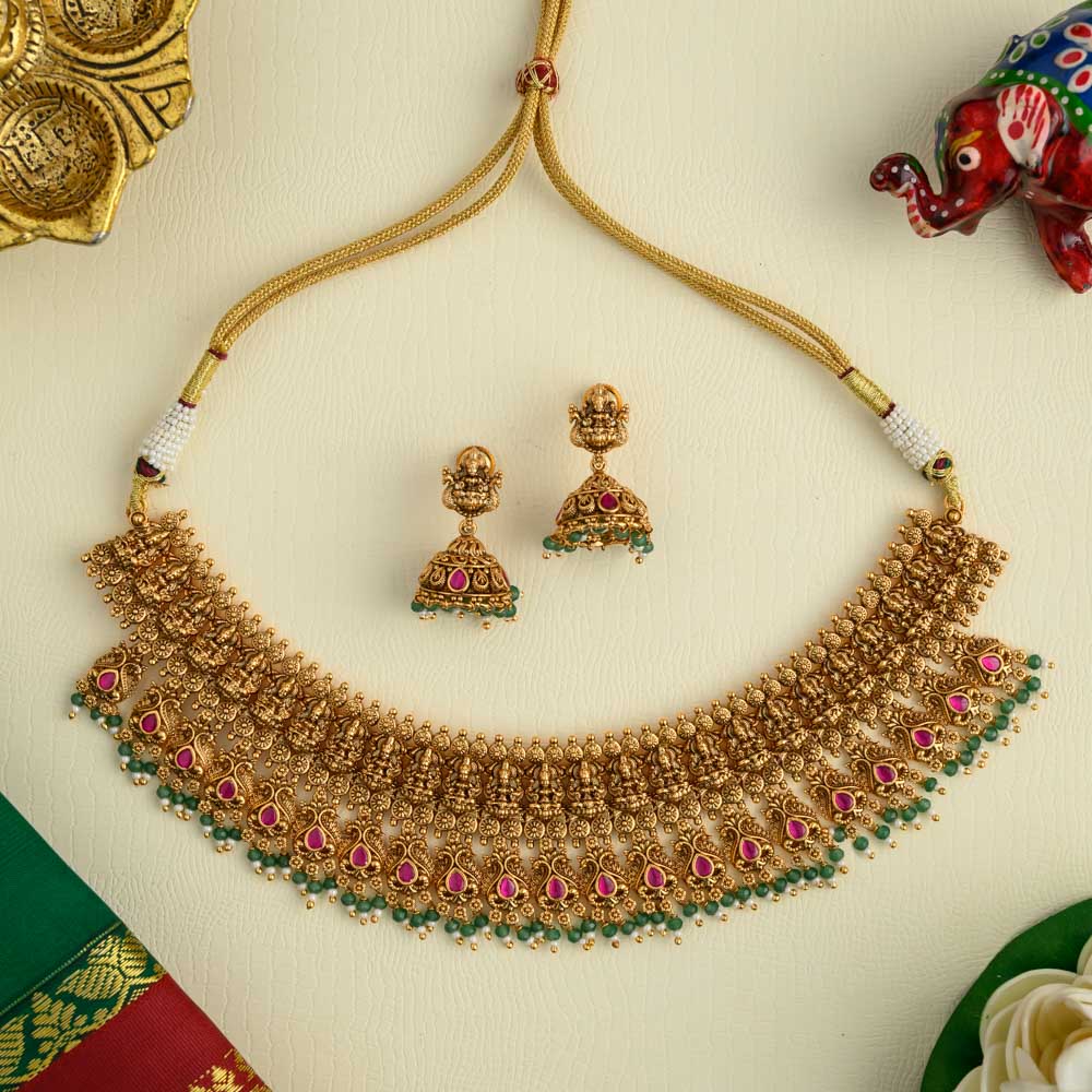 Lakshmi Choker