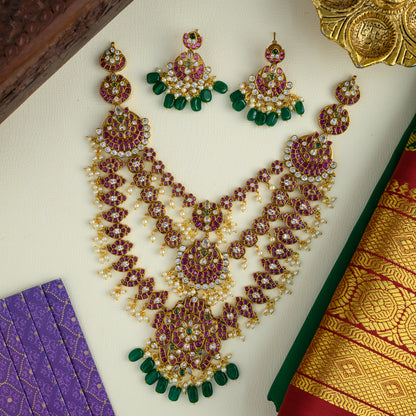 Layered neckpiece - Guttapusalu