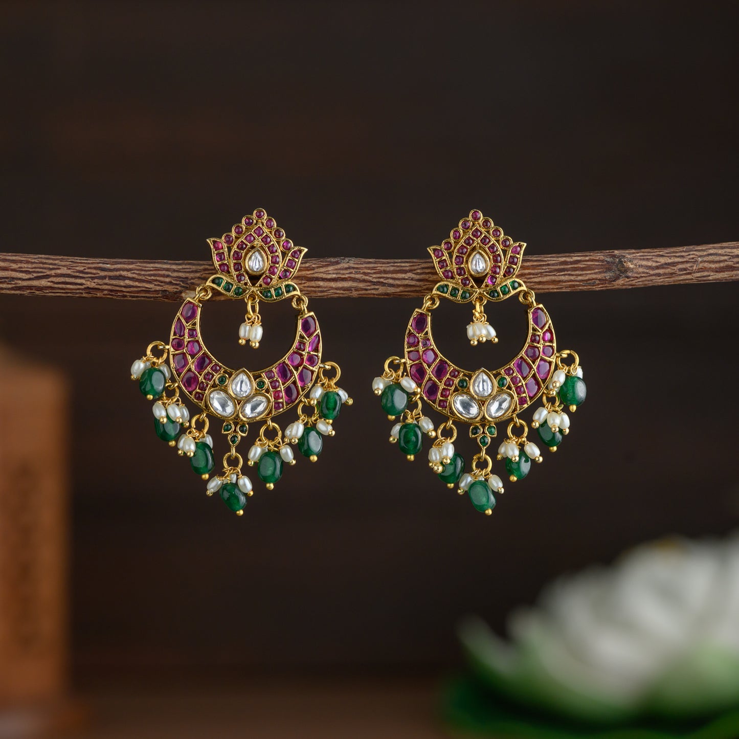 Chandbali earring - statement