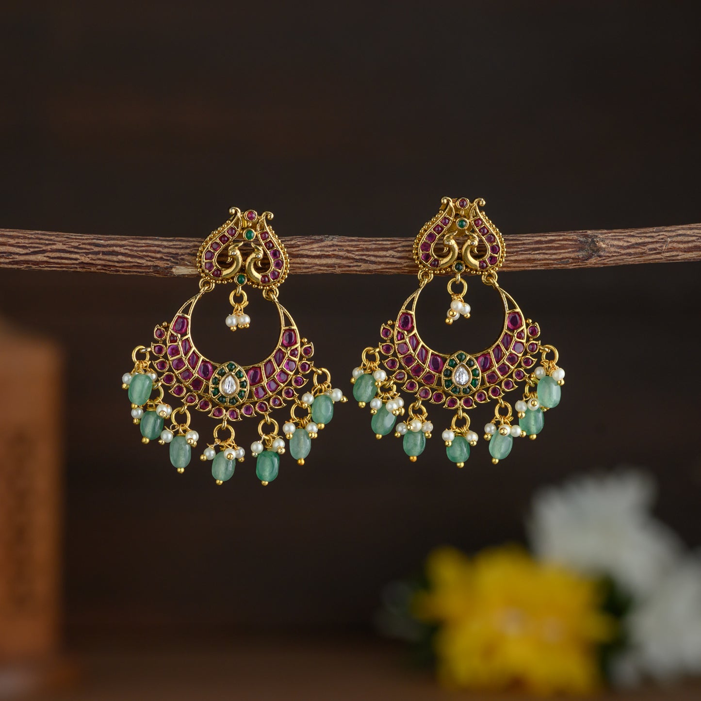 Chandbali earring - statement