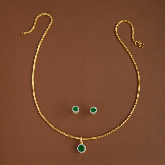 Mid - length pendent chain - emmi