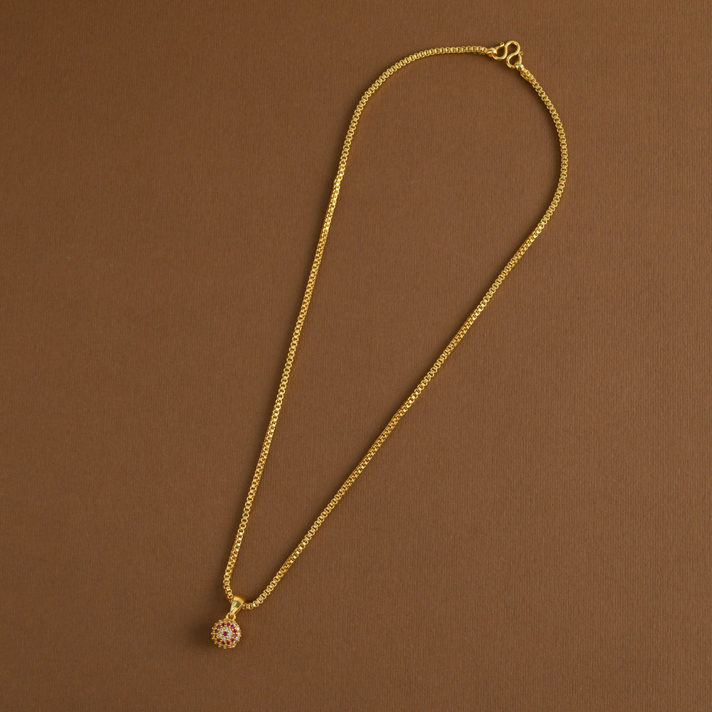 Mid length pendant chain