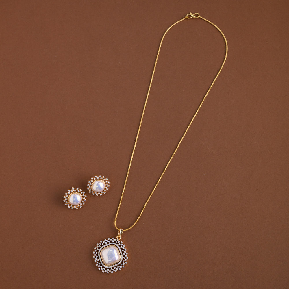 Diamond inspired pendent mid - length chain