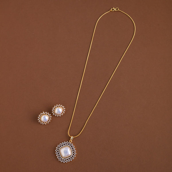 Diamond inspired pendent mid - length chain