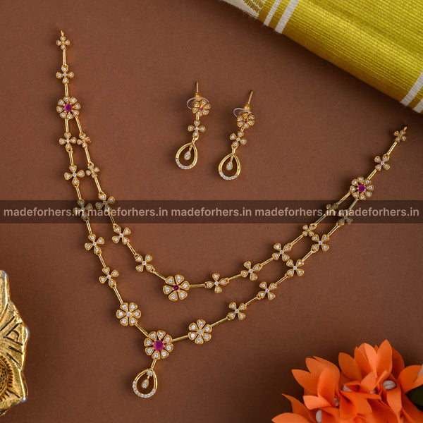 Floral dual layered neckpiece