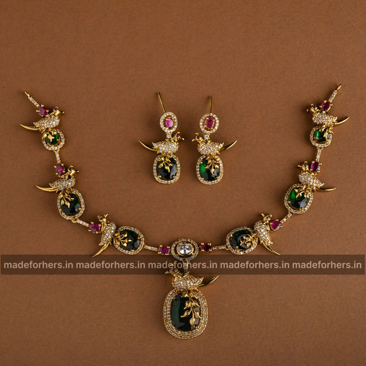 Kleopat -Neckpiece