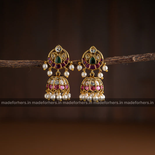 Floral jhumka
