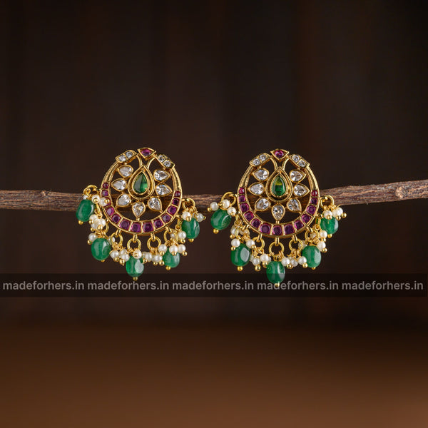 Half moon -statement earstud