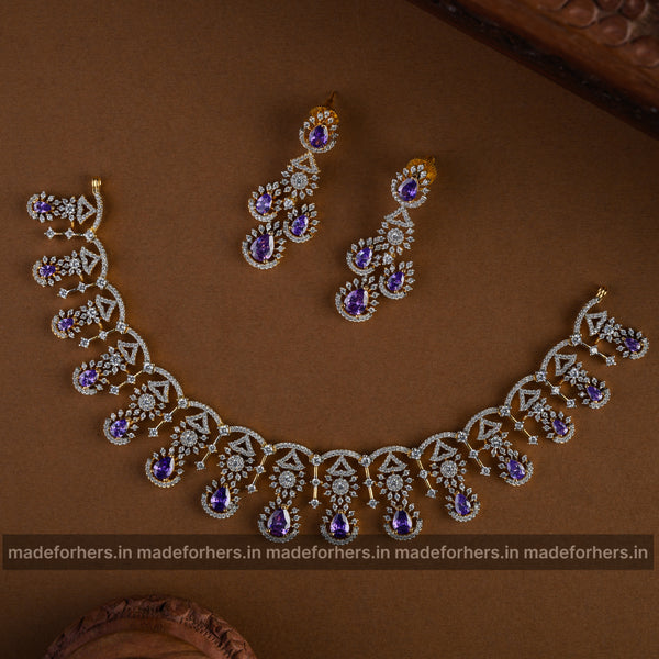 Swaros diamond insp neckpiece
