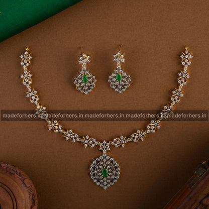 Vivi Neckpiece