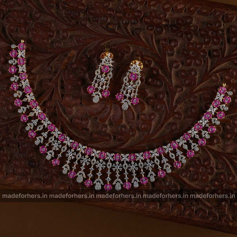 Neckpiece