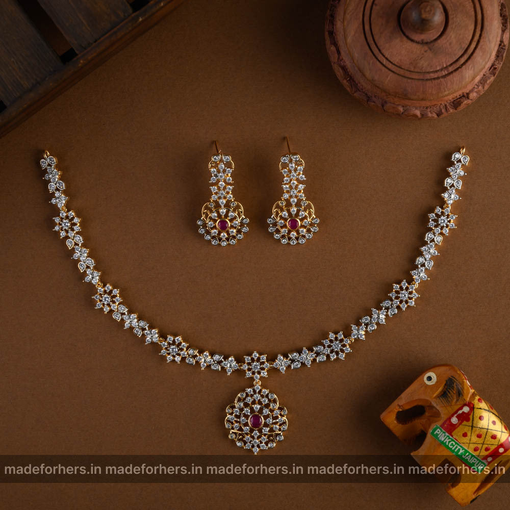Kirti diamond insp neckpiece