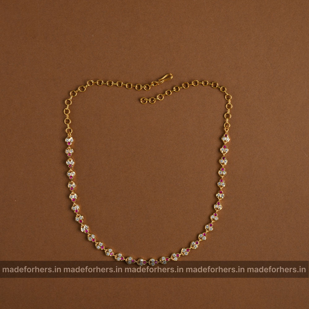 Vintage neckpiece