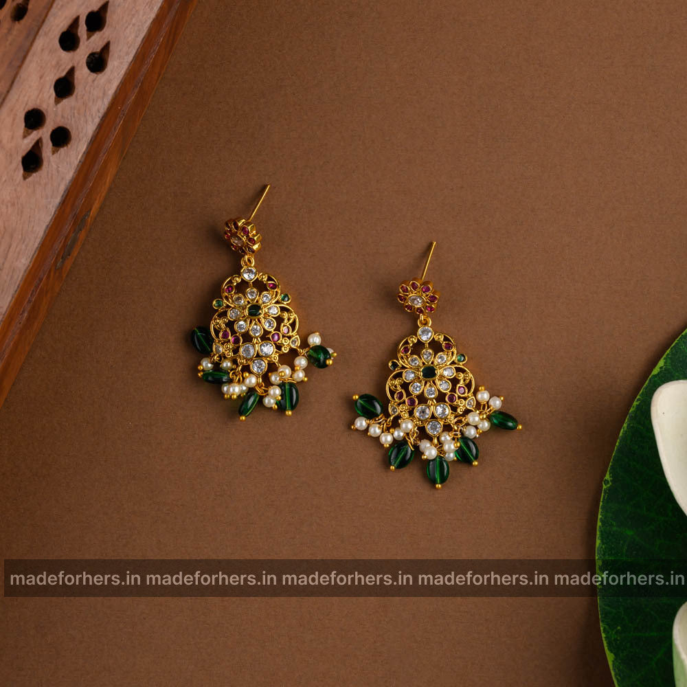 Surabhi-Kempu choker Neckpiece