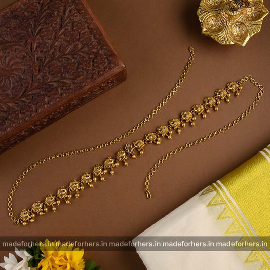 3 peacock hipchain