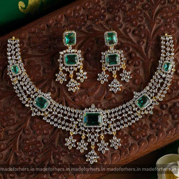 LAILA GJ POLICH NECKPIECE