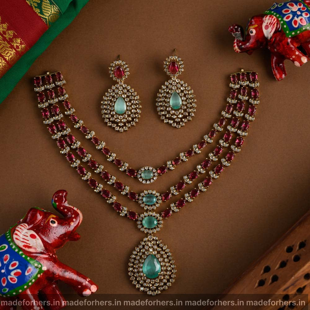 Swaros Victoria Neckpiece
