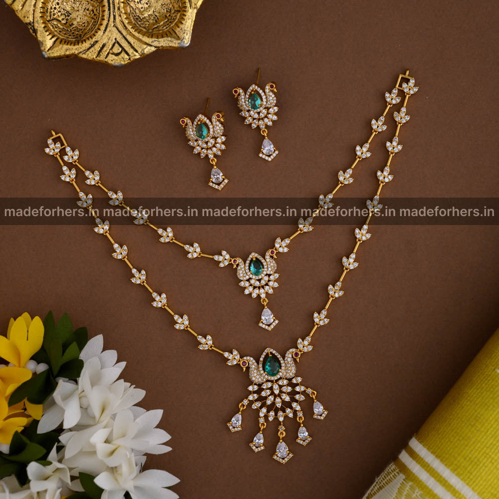 Peacock Neckpiece
