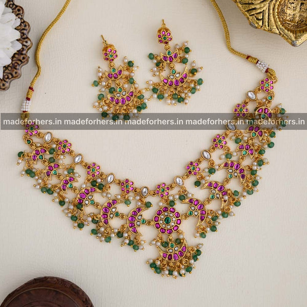 Neckpiece