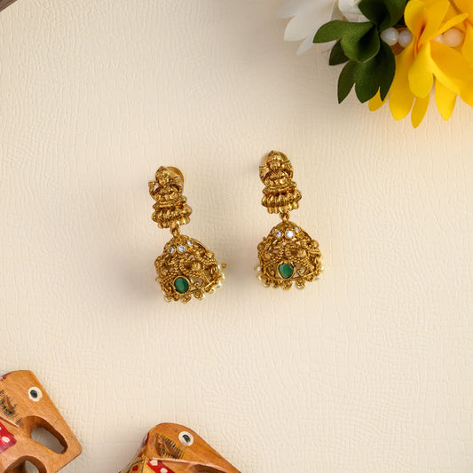 Mozhi neckpiece